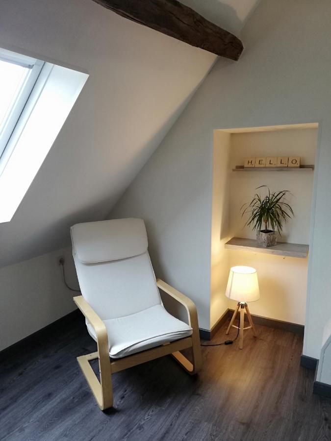 Appartement Au Pied Du Circuit De Magny-Cours Bagian luar foto